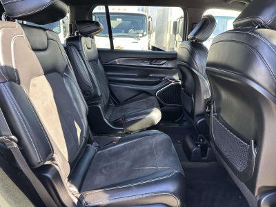 2022 Jeep Grand Cherokee L Altitude 4x4