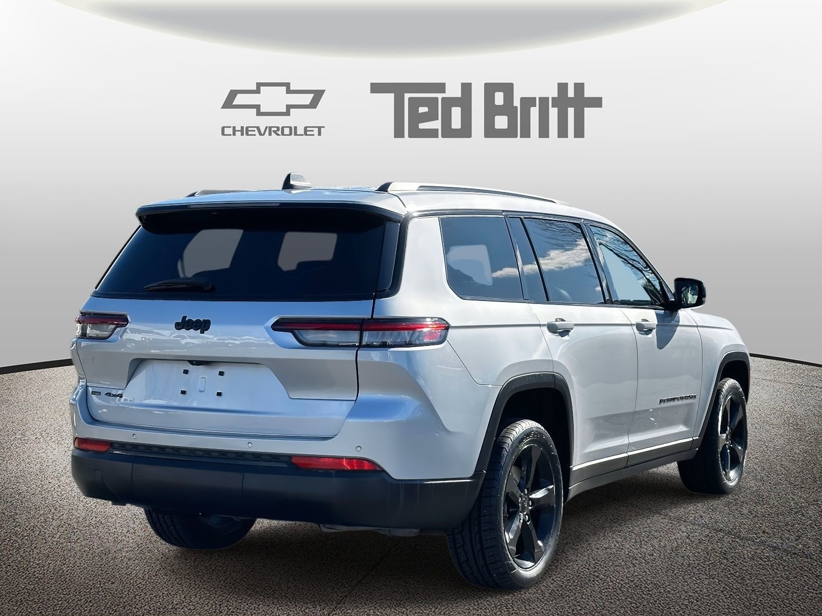 2022 Jeep Grand Cherokee L Altitude 4x4