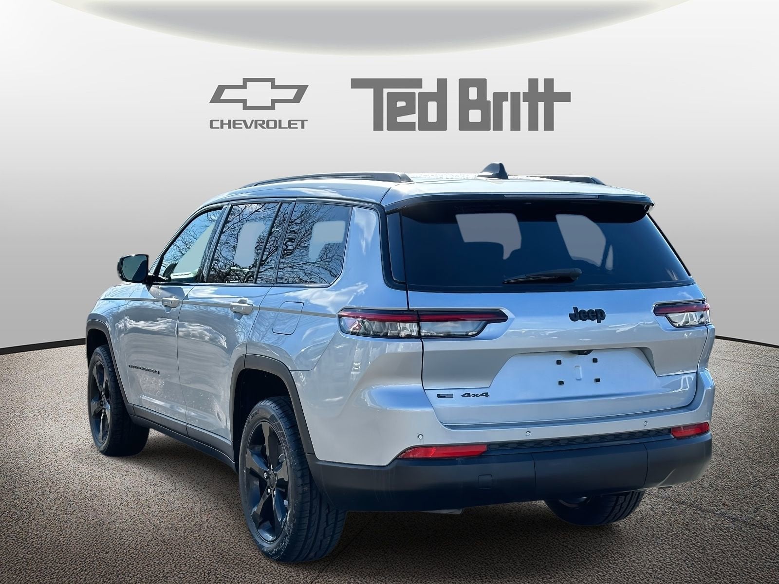 2022 Jeep Grand Cherokee L Altitude 4x4