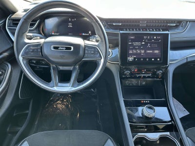 2022 Jeep Grand Cherokee L Altitude 4x4