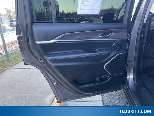 2022 Jeep Grand Cherokee L Limited 4x4