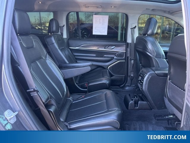 2022 Jeep Grand Cherokee L Limited 4x4