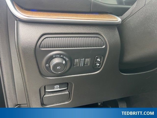 2024 Jeep GR WAGONEER L 4DR 4WD