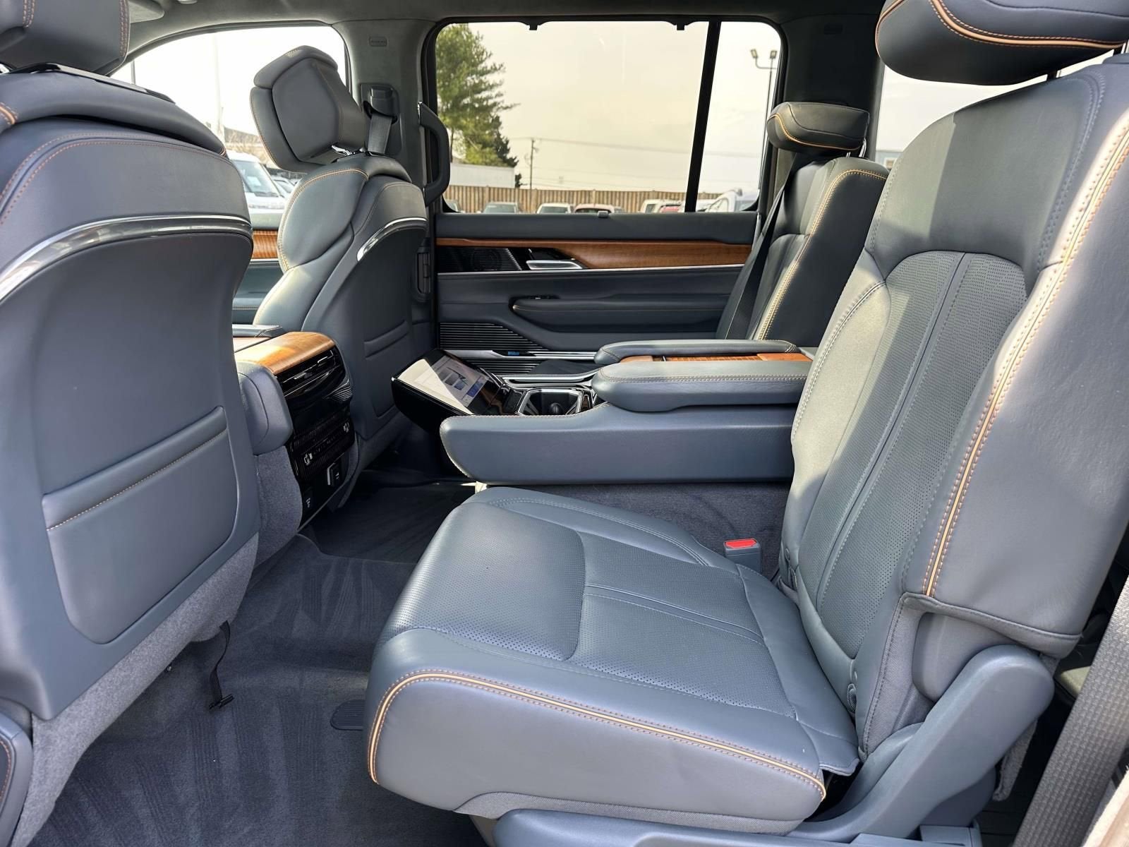 2022 Jeep Grand Wagoneer Series II 4x4