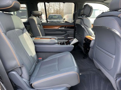 2022 Jeep Grand Wagoneer Series II 4x4