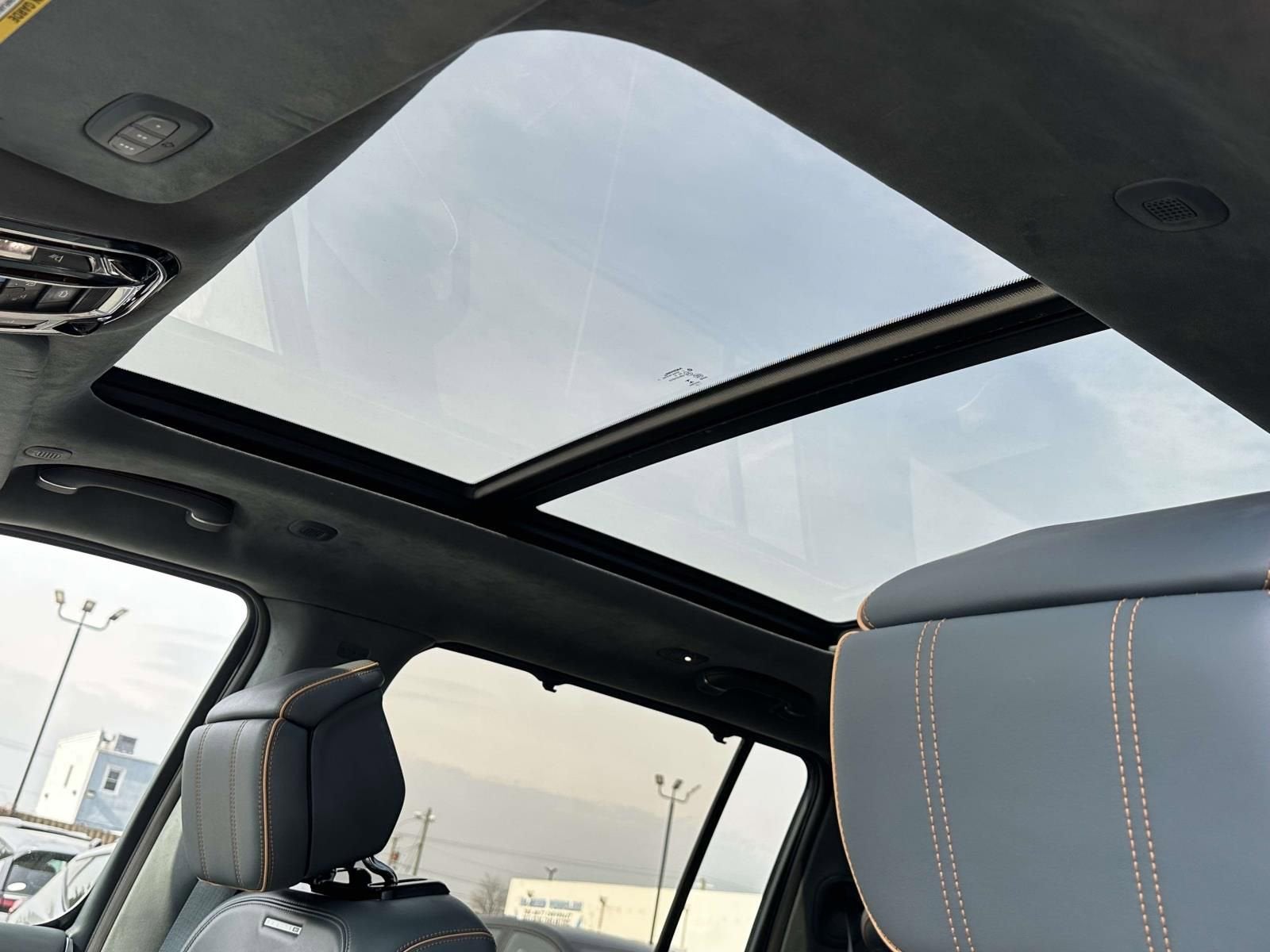 2022 Jeep Grand Wagoneer Series II 4x4