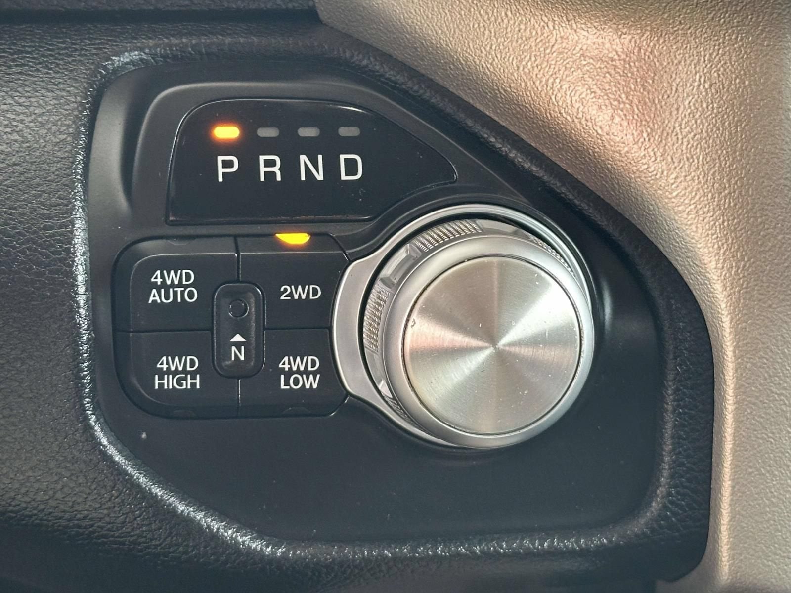 2019 RAM 1500 Laramie Crew Cab 4x4 5'7" Box