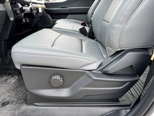 2024 Ford Super Duty F-350 SRW XL