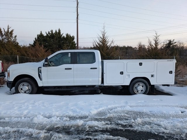 2024 Ford Super Duty F-350 SRW XL