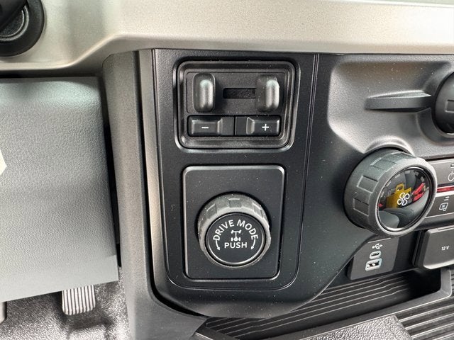 2024 Ford Super Duty F-350 SRW XL