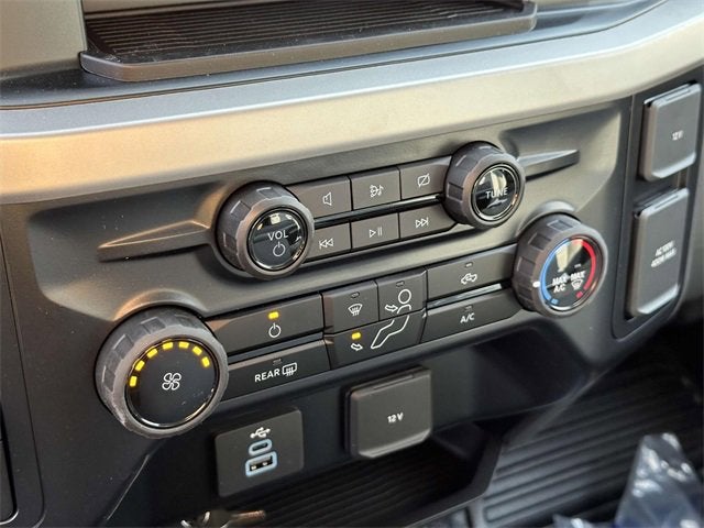 2024 Ford Super Duty F-450 DRW XL