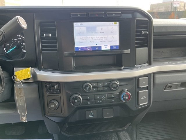 2024 Ford Super Duty F-550 DRW XL