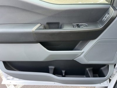 2024 Ford Super Duty F-550 DRW XL