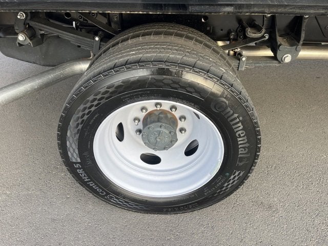 2024 Ford Super Duty F-550 DRW XL