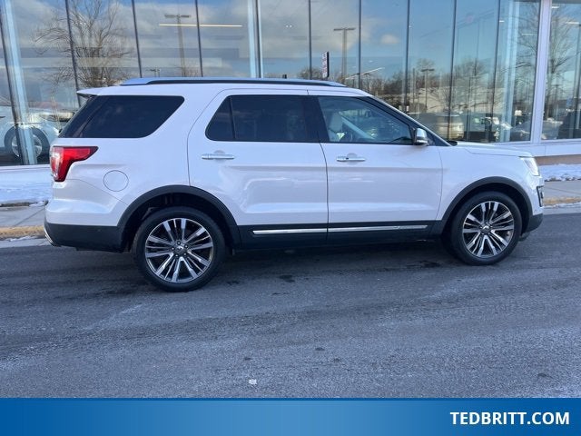 2017 Ford Explorer Platinum