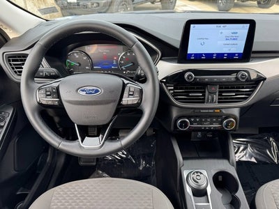 2022 Ford Escape SE Hybrid