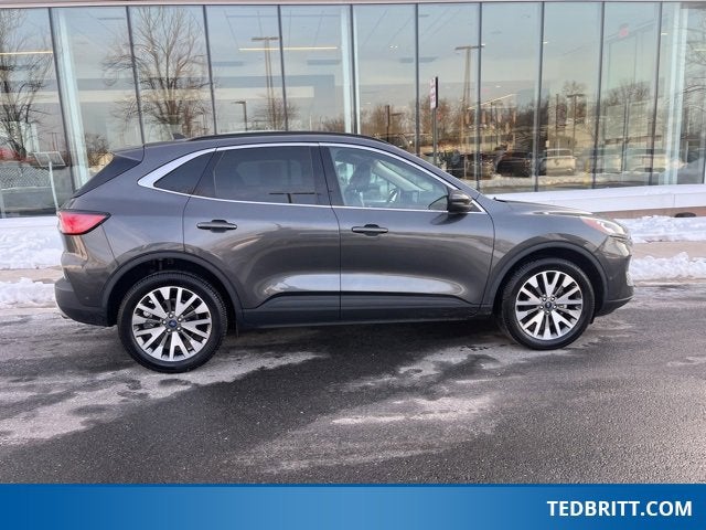 2020 Ford Escape Titanium