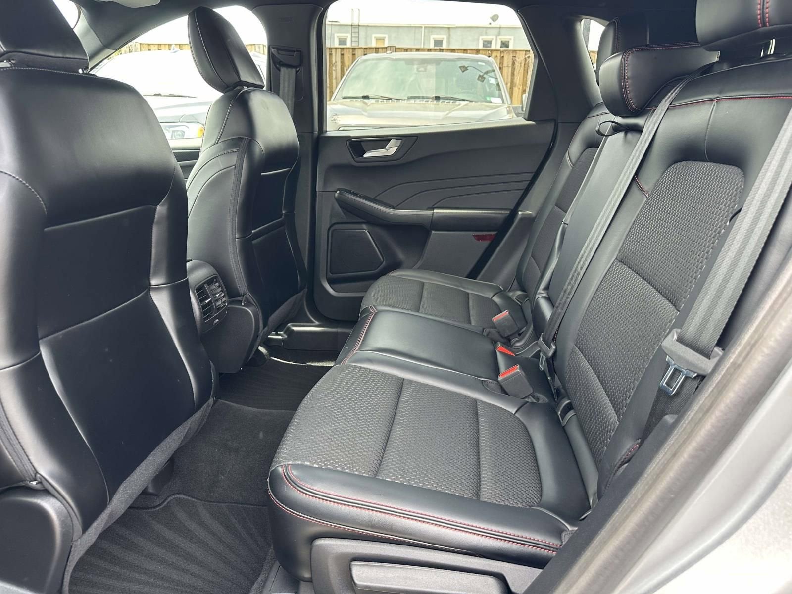 2024 Ford Escape ST-Line Select