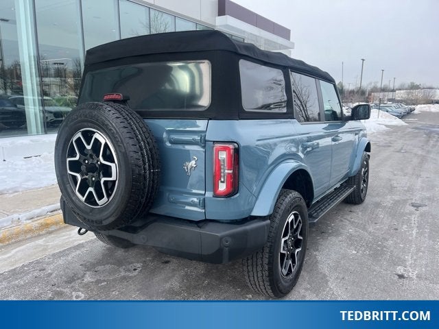 2022 Ford Bronco Base