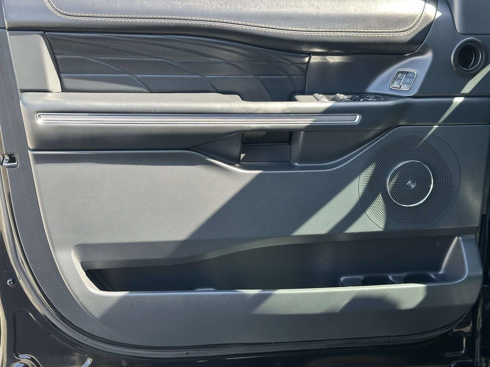2022 Ford Expedition Platinum MAX