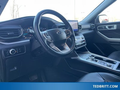2023 Ford Explorer XLT