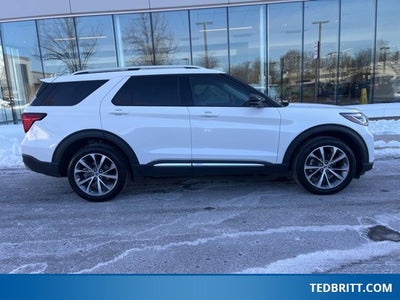 2025 Ford Explorer Platinum