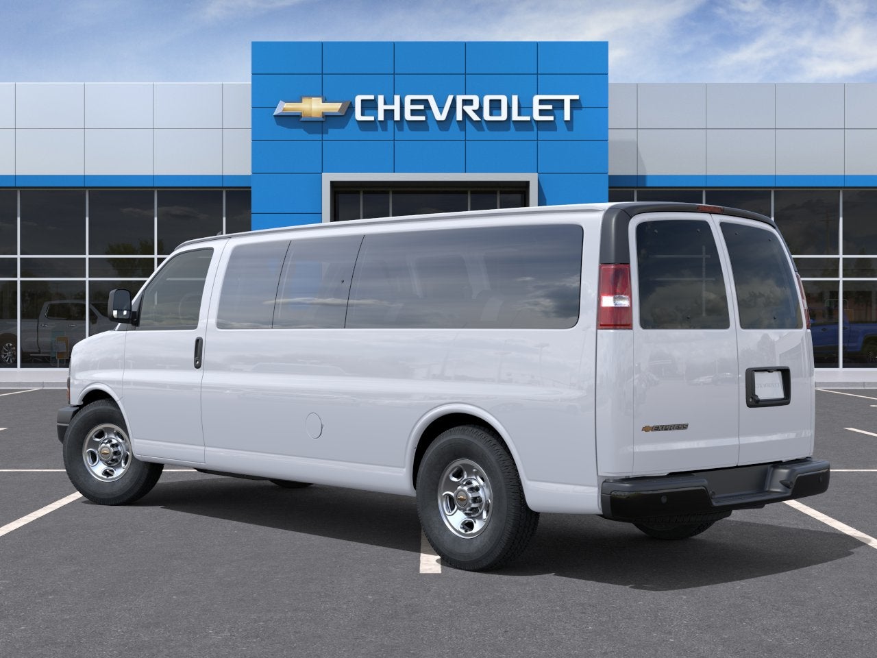 2026 Chevrolet Express Passenger 1LS