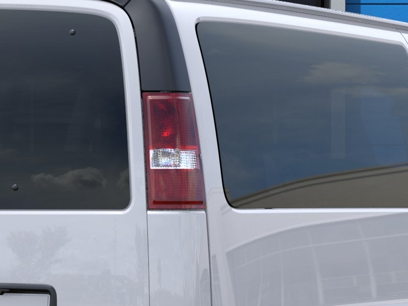 2026 Chevrolet Express Passenger 1LS