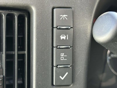 2025 Chevrolet Express Passenger 1LT