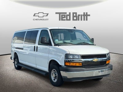 2025 Chevrolet Express Passenger 1LT