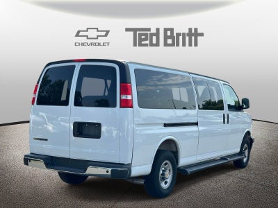 2025 Chevrolet Express Passenger 1LT