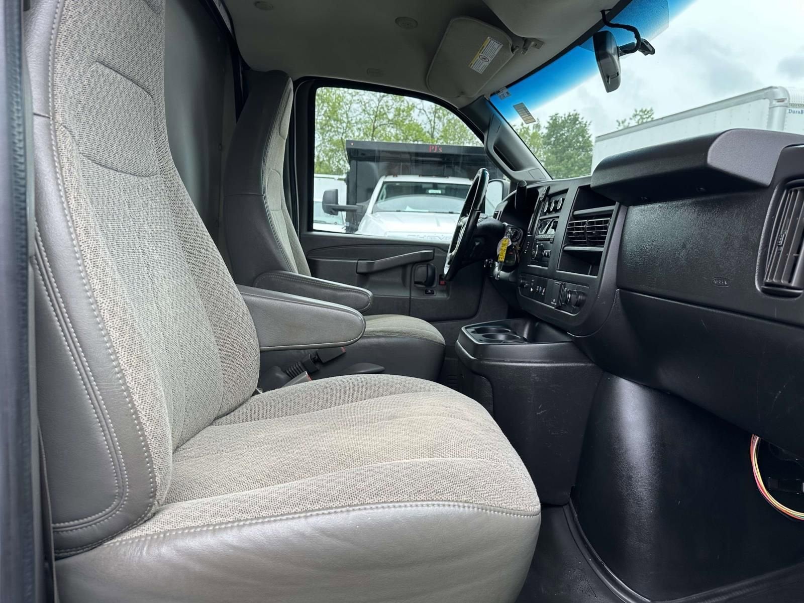 2019 Chevrolet Express Cutaway 3500 VAN RWD 3500 139"