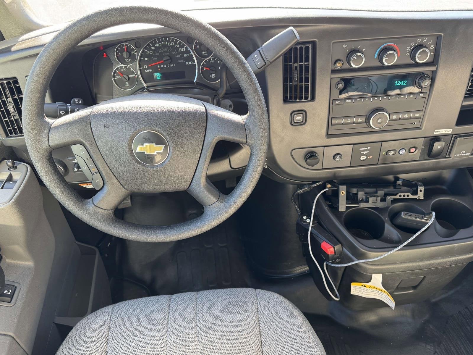 2025 Chevrolet Express Cutaway 3500 1WT