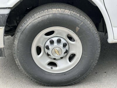 2025 Chevrolet Express Cutaway 3500 1WT