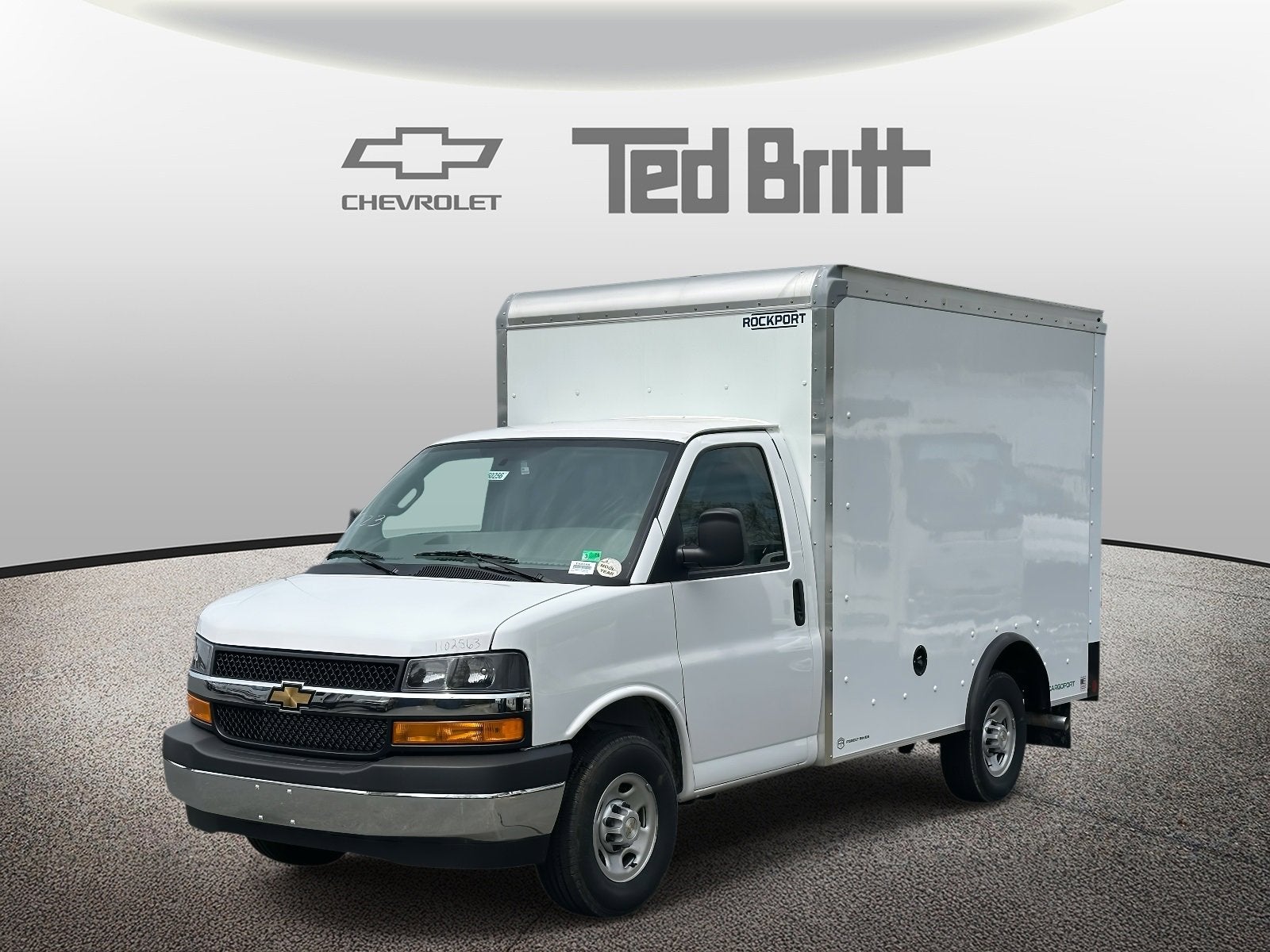 2025 Chevrolet Express Cutaway 3500 1WT