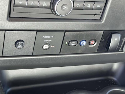 2025 Chevrolet Express Cutaway 3500 1WT