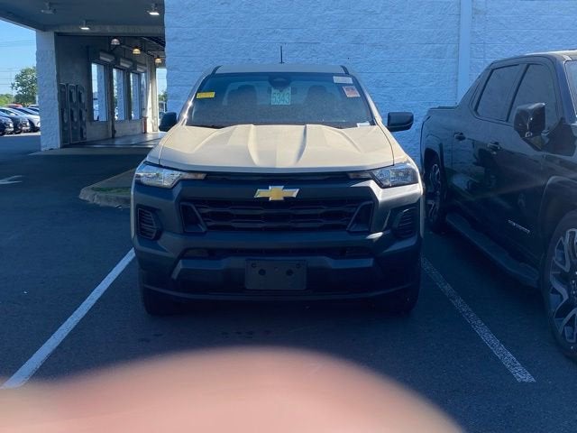 2024 Chevrolet Colorado WT