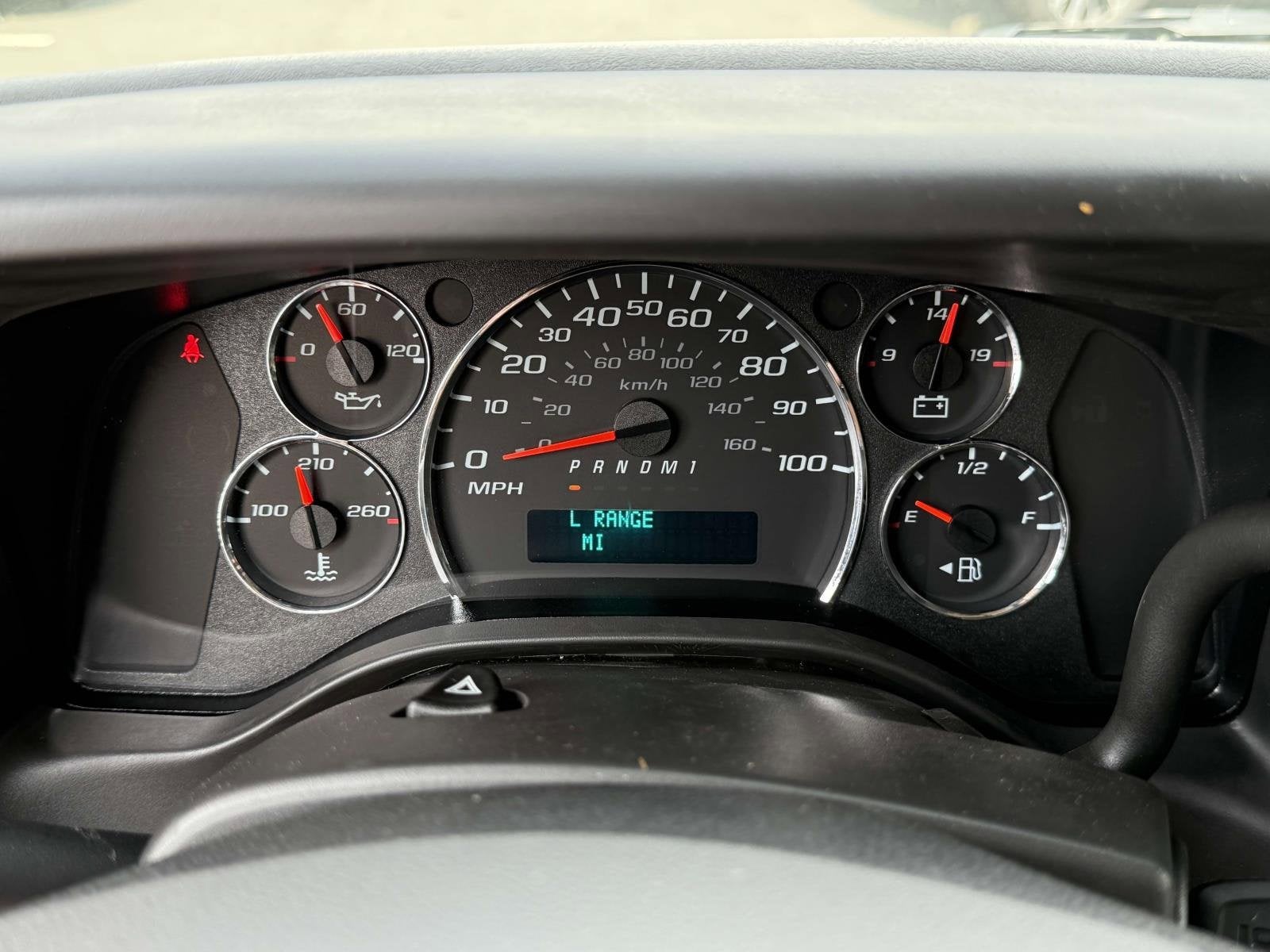 2025 Chevrolet Express Cargo 2500 WT