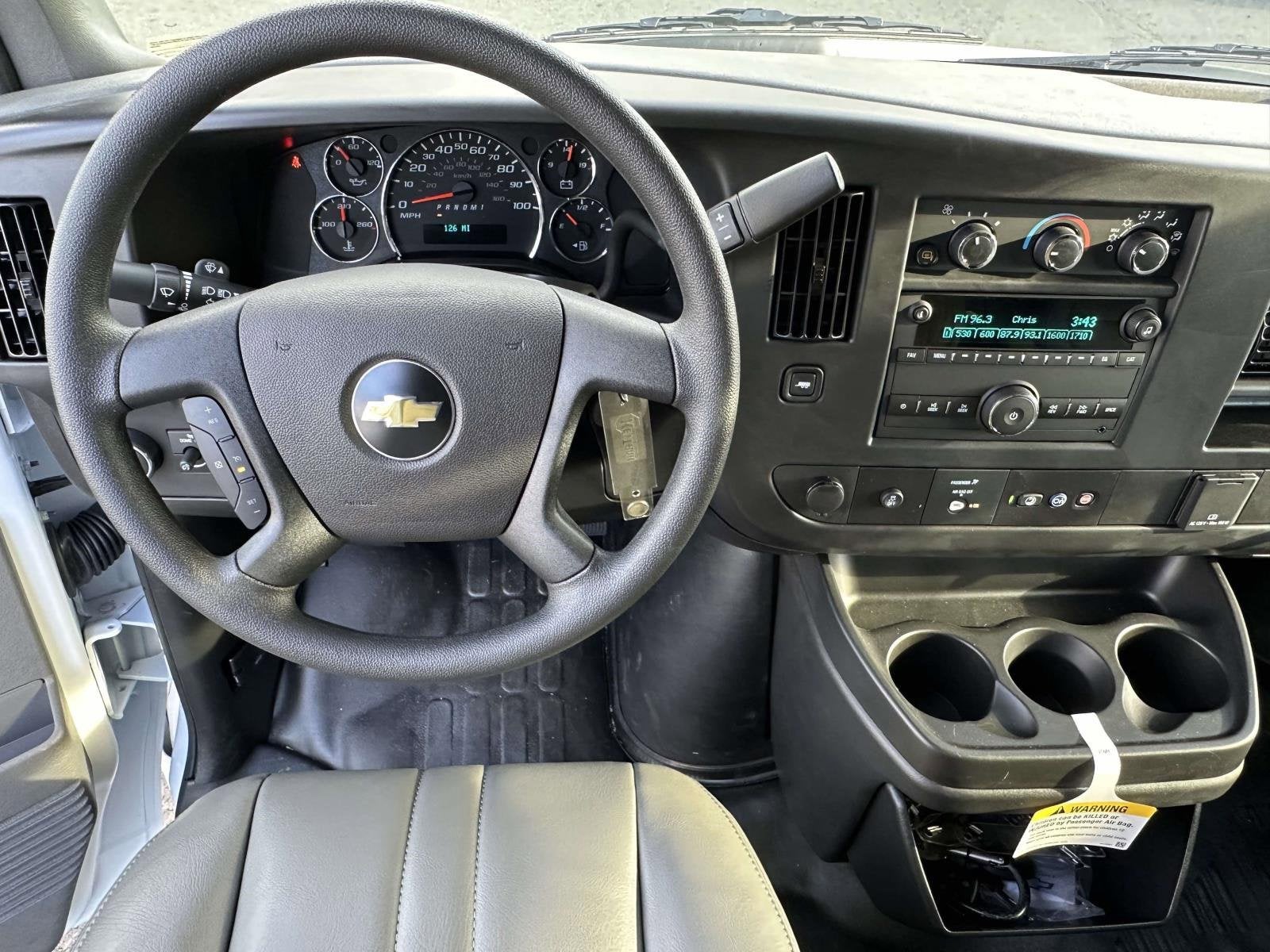 2025 Chevrolet Express Cargo 2500 WT