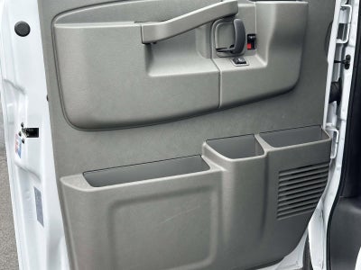 2025 Chevrolet Express Cargo WT