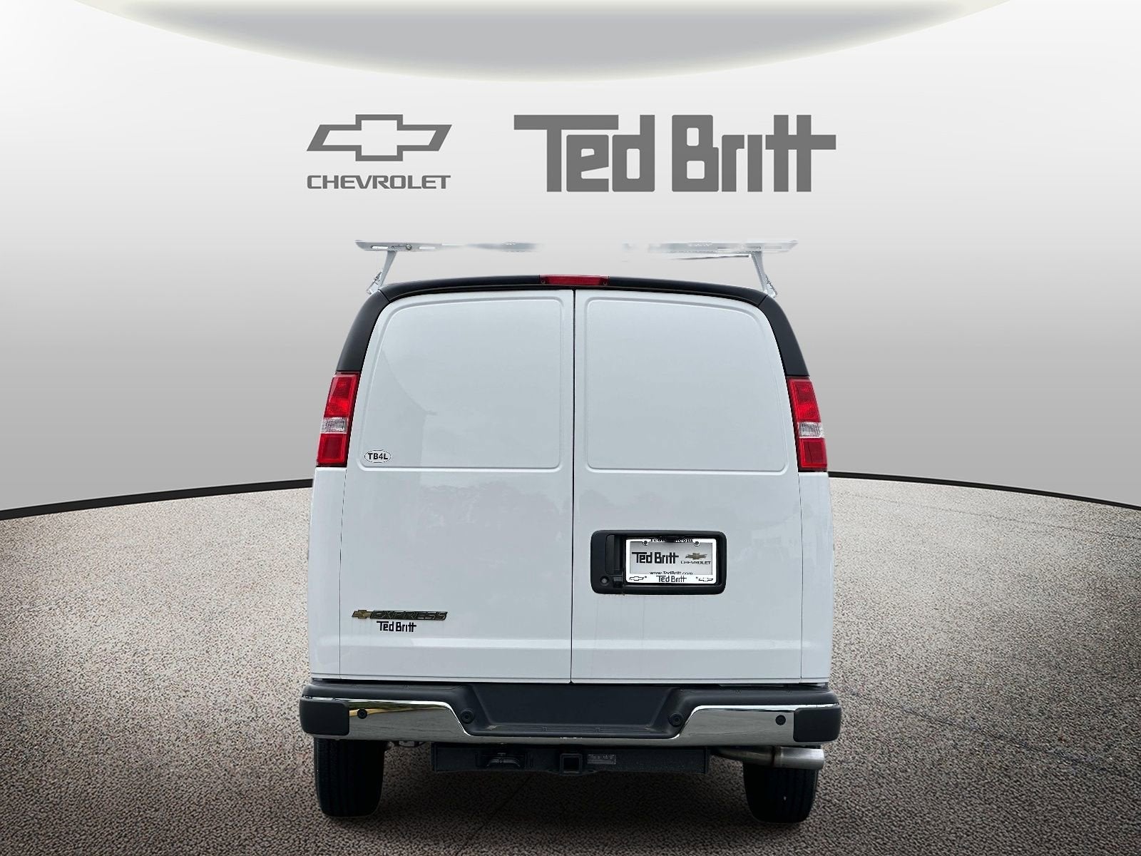 2025 Chevrolet Express Cargo WT