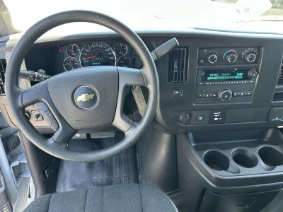 2025 Chevrolet Express Cargo WT