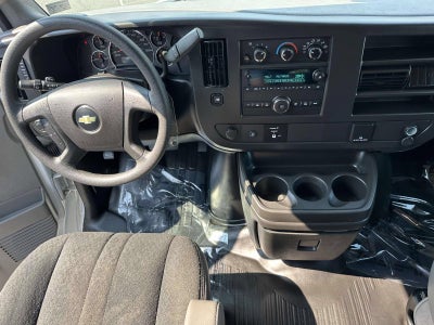 2025 Chevrolet Express Cargo WT