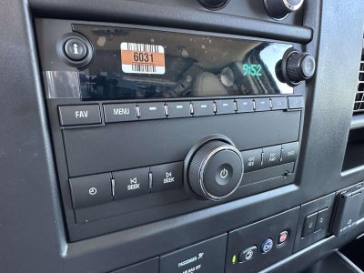 2025 Chevrolet Express Cargo 2500 WT