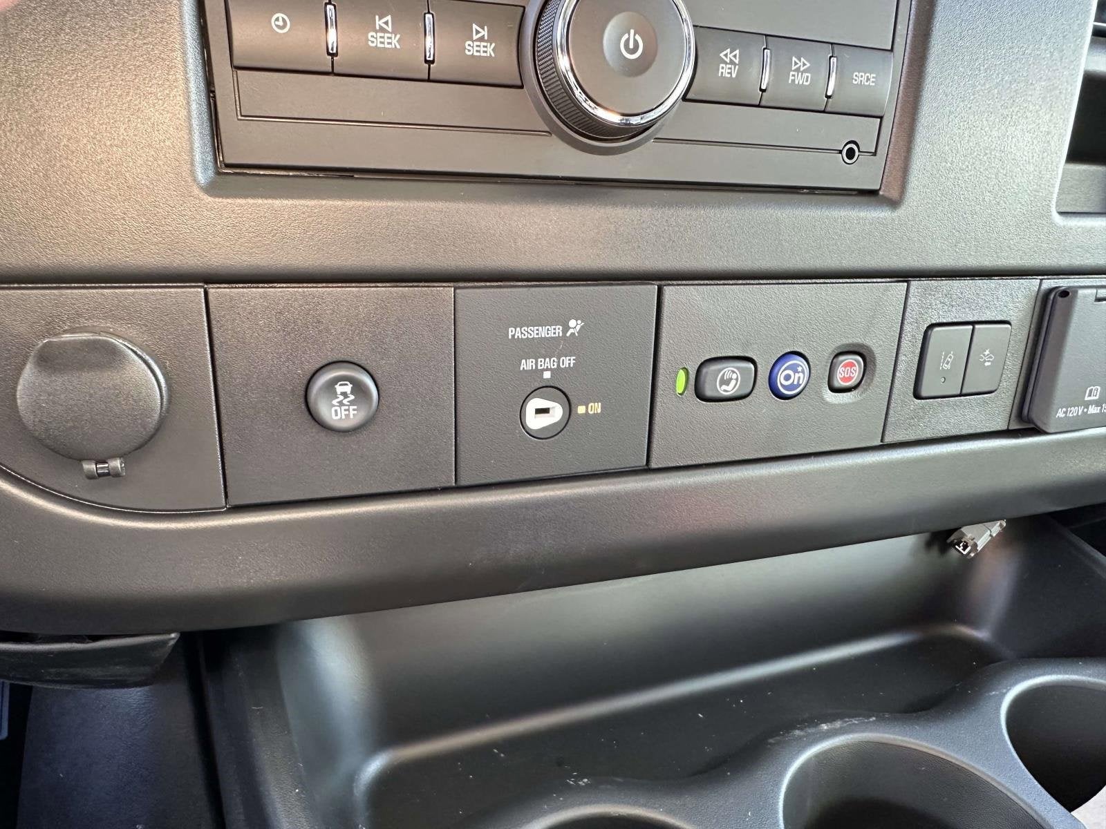 2025 Chevrolet Express Cargo 2500 WT