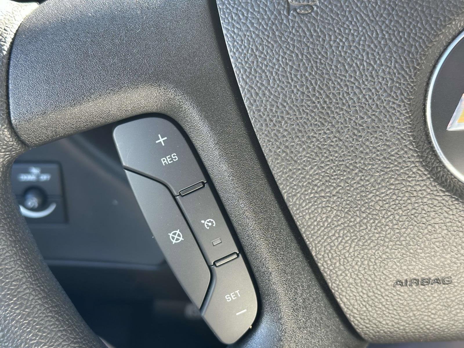 2025 Chevrolet Express Cargo 3500 WT