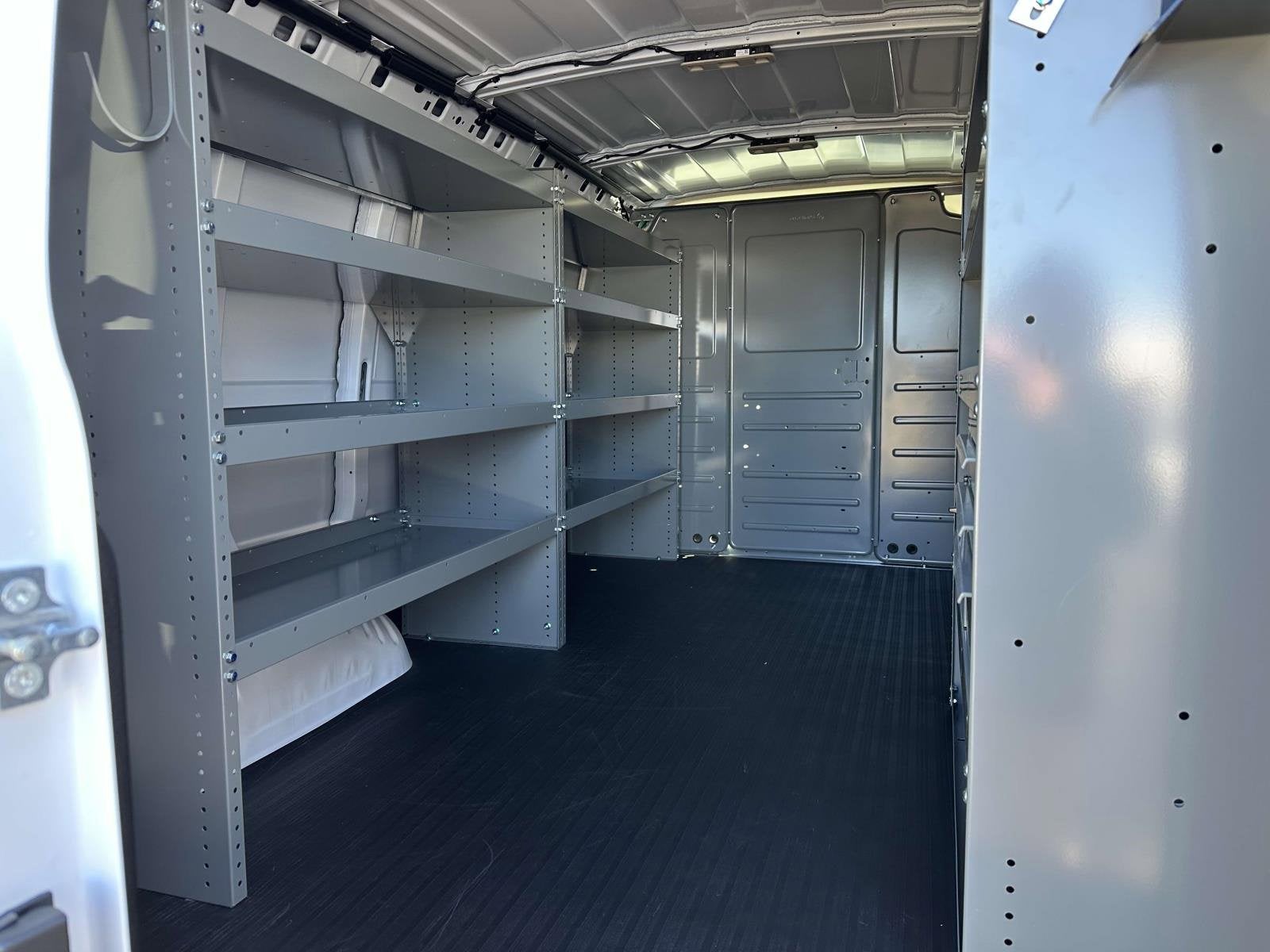 2025 Chevrolet Express Cargo 3500 WT