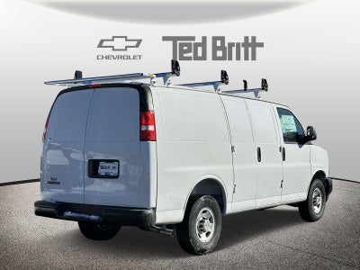 2025 Chevrolet Express Cargo 3500 WT