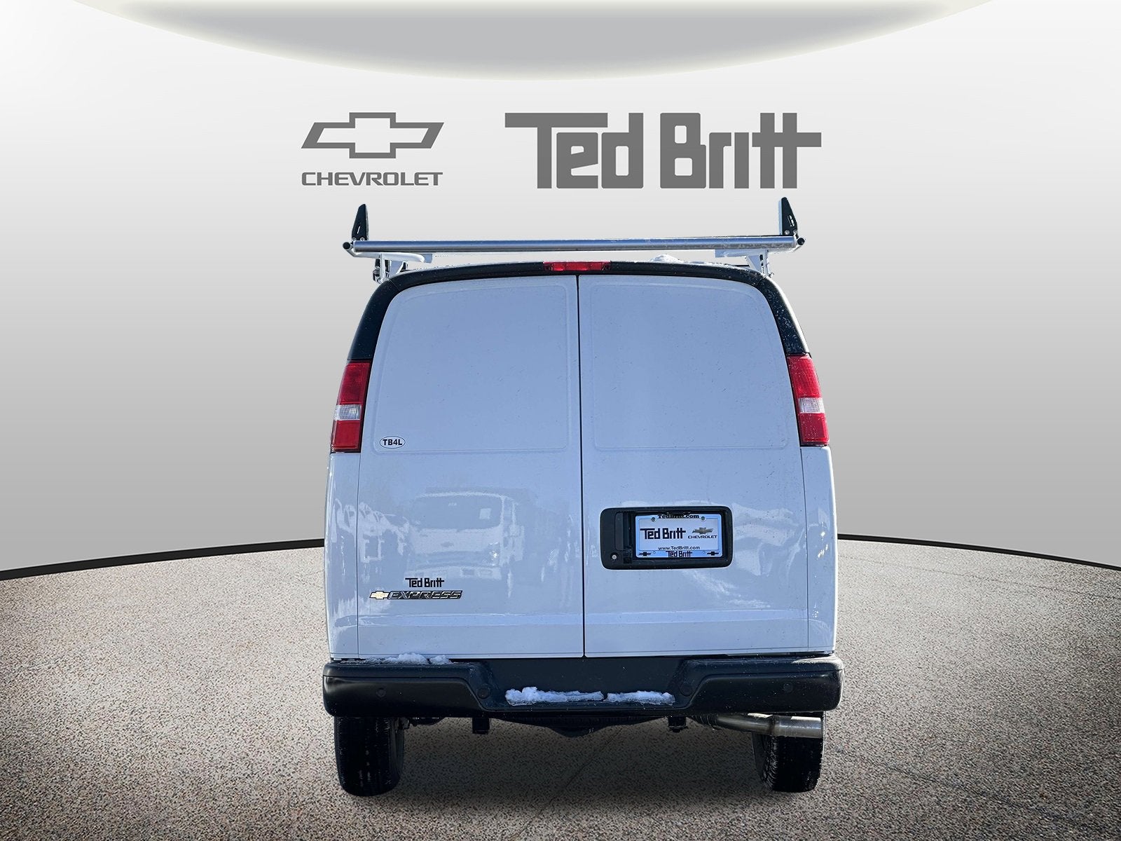 2025 Chevrolet Express Cargo 3500 WT