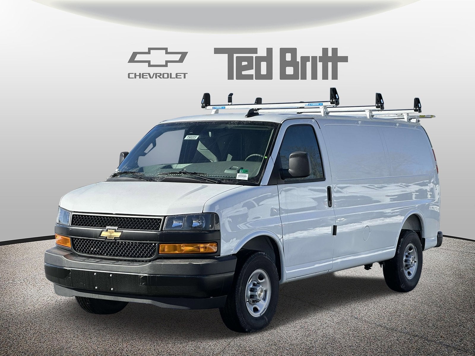 2025 Chevrolet Express Cargo 3500 WT